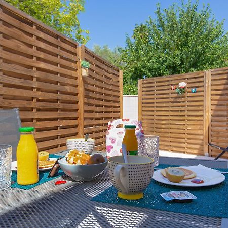 Appartement Jacuzzi 4 Etoiles Beaute - Mbroom Var Puget-sur Argens Exterior foto